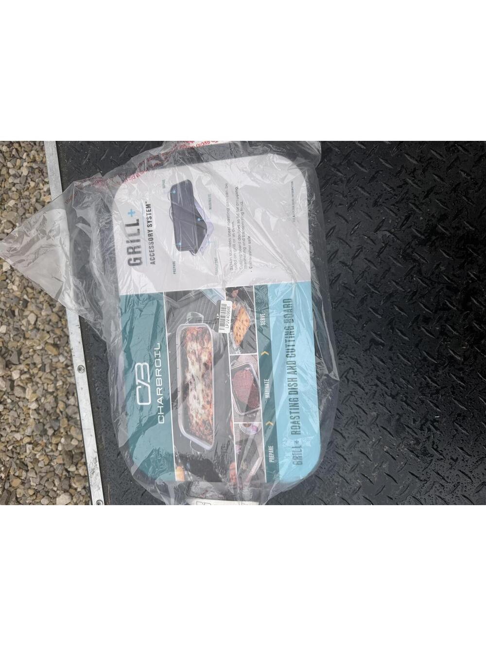 Charbroil Grill Plus Roasting Dish and Cutting Board Brand New.